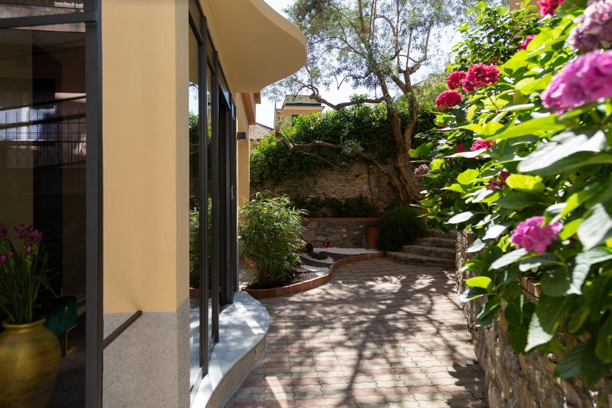 The Time -Home & Hotel- Santa Margherita Ligure Ngoại thất bức ảnh